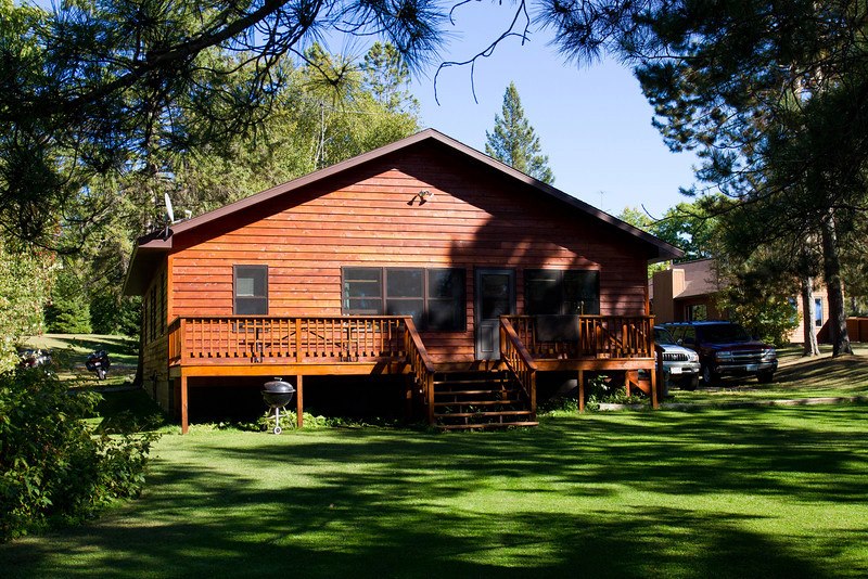 Cabin 1 Deerfoot Lodge Resort