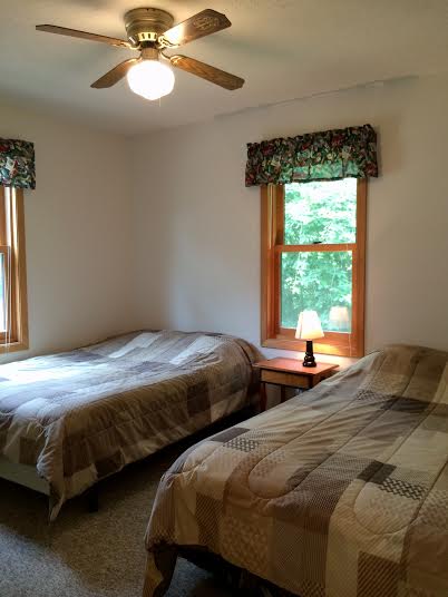 Cabin 1 bedroom with two beds